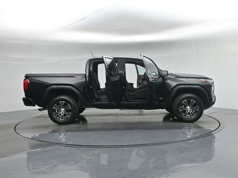 Used 2023 GMC Canyon AT4 image 37