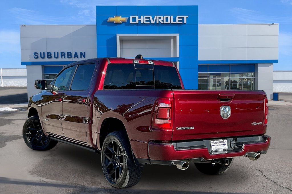 Used 2024 RAM 1500 Laramie AWD/4WD image 3