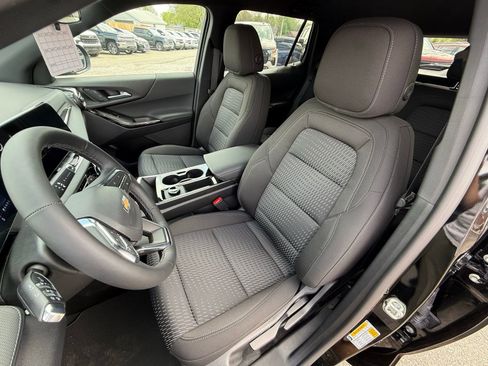 New 2026 Chevrolet Equinox LT AWD/4WD image 12