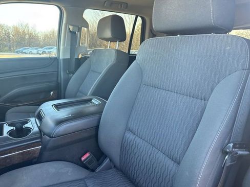Used 2018 Chevrolet Tahoe LS image 12