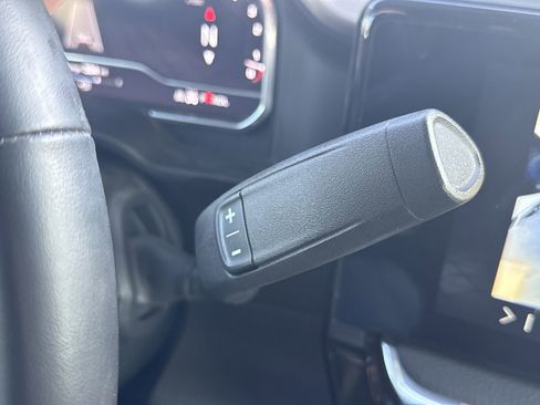 Used 2024 GMC Sierra 2500 Denali w/ Max Trailering Package image 15