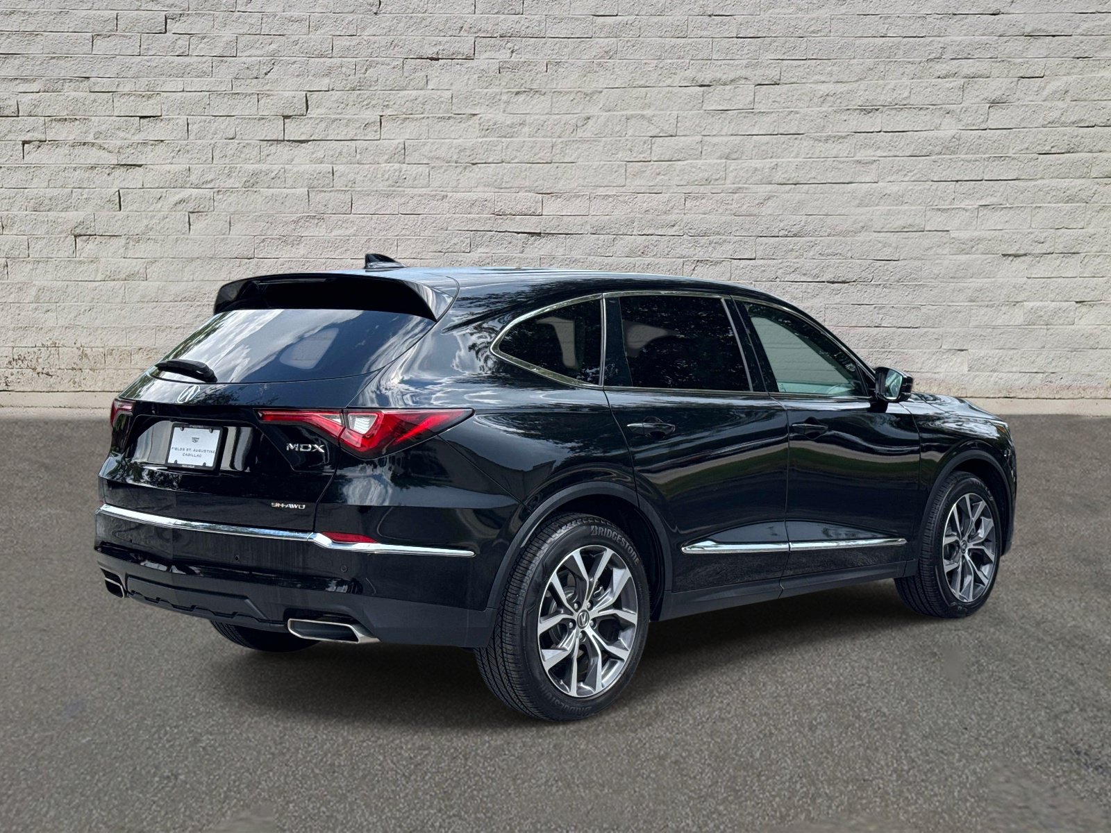 Used 2024 Acura MDX w/ Technology Package AWD/4WD image 5