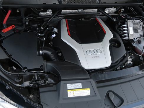 Used 2019 Audi SQ5 Prestige w/ Prestige Package AWD/4WD image 44