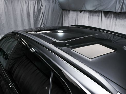 Used 2025 Audi Q8 Premium w/ Black Optic Package image 76