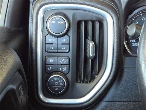 Used 2022 Chevrolet Silverado 1500 RST w/ Safety Package AWD/4WD image 13
