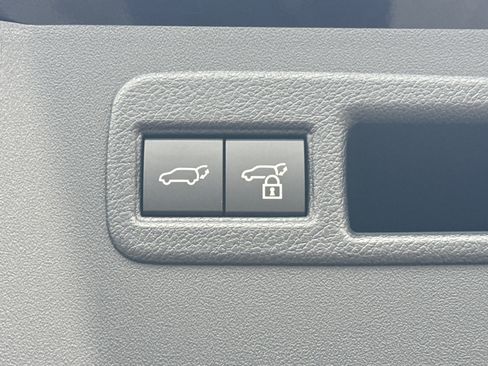 New 2026 Toyota C-HR AWD/4WD image 12