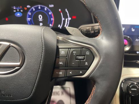 Used 2023 Lexus NX 350 AWD image 23