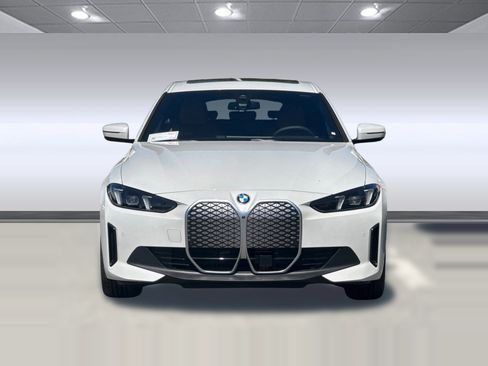 New 2026 BMW i4 eDrive40 w/ Premium Package RWD image 5