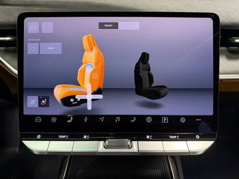 Used 2026 Lucid Gravity Dream image 40