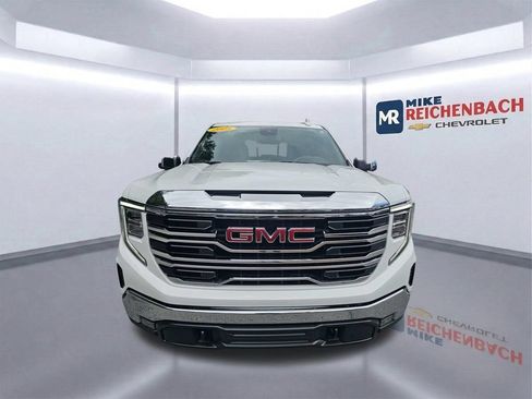 Used 2025 GMC Sierra 1500 SLT w/ SLT Premium Package AWD/4WD image 9