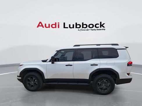 Used 2024 Lexus GX 550 AWD/4WD image 6