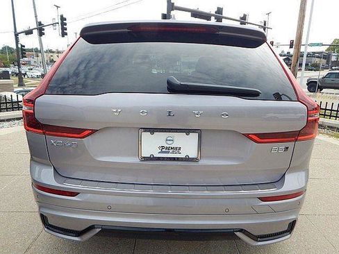 New 2026 Volvo XC60 B5 Plus w/ Protection Package Premier AWD/4WD image 9