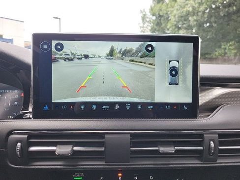 New 2025 Lincoln Corsair Reserve w/ Jet Appearance Package image 18