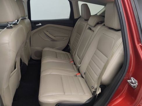 Used 2017 Ford Escape Titanium image 18