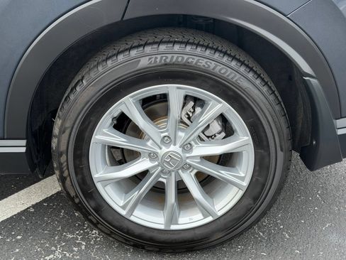 Used 2025 Honda CR-V EX image 31