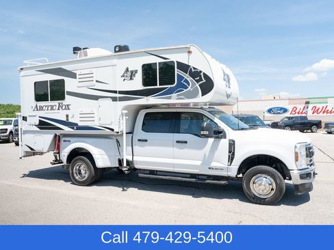 Used 2025 Ford F350 XLT AWD/4WD image 7