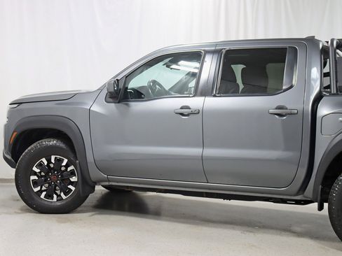 Used 2022 Nissan Frontier PRO-4X AWD/4WD image 11