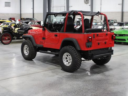 Used 1993 Jeep Wrangler S AWD/4WD image 3