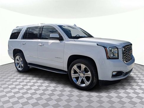 Used 2020 GMC Yukon Denali w/ Enhanced Security Package image 2