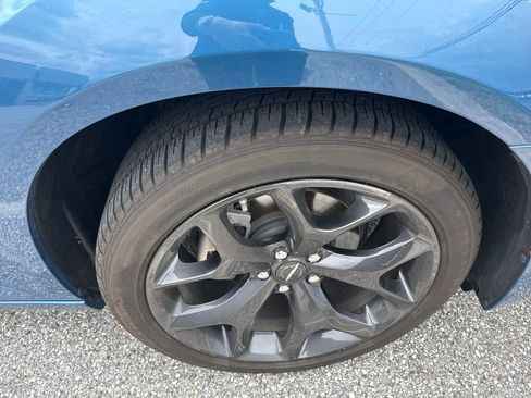 Used 2023 Chrysler 300 Touring w/ Sport Appearance Package RWD image 9