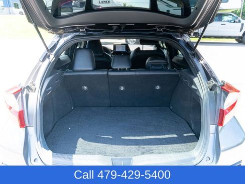 Used 2019 Toyota C-HR Limited FWD image 14