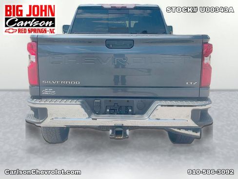 Used 2020 Chevrolet Silverado 2500 LTZ w/ LTZ Premium Package AWD/4WD image 6