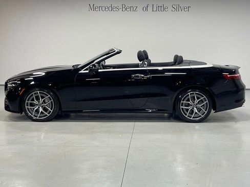 Used 2023 Mercedes-Benz E 450 4MATIC Cabriolet image 3