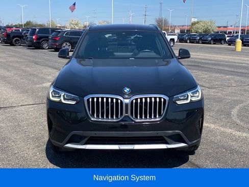 Used 2024 BMW X3 xDrive30i AWD/4WD image 2
