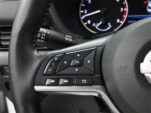 Used 2024 Nissan Sentra SV w/ All-Weather Package image 20