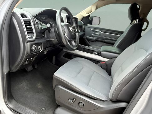 Used 2020 RAM 1500 Big Horn AWD/4WD image 11