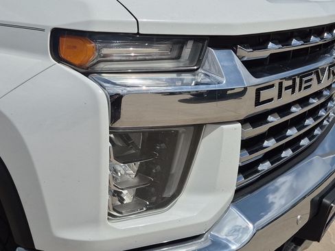 Used 2020 Chevrolet Silverado 3500 LTZ w/ LTZ Premium Package AWD/4WD image 10