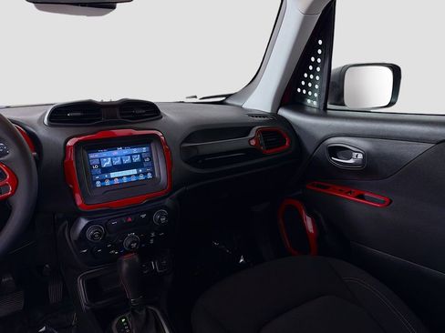 Used 2020 Jeep Renegade Sport image 24