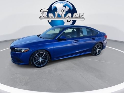 Used 2024 Honda Civic Touring image 4