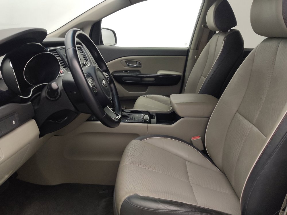 Used 2016 Kia Sedona EX FWD image 17