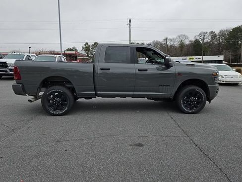 New 2026 RAM 2500 Big Horn AWD/4WD image 10