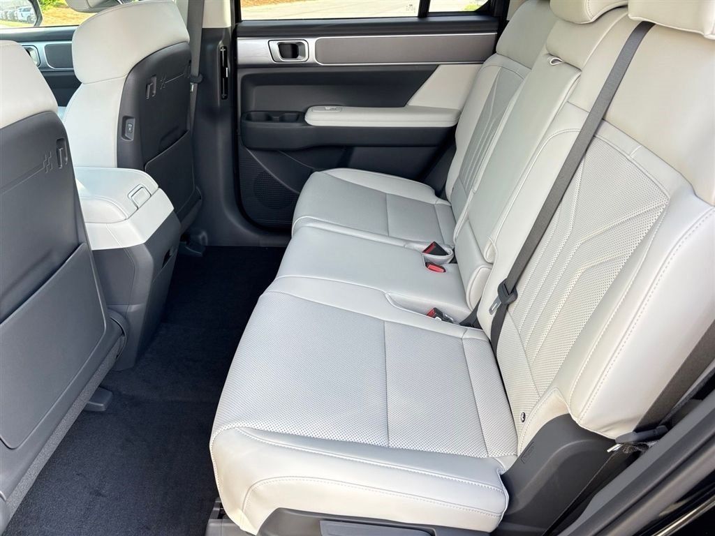 New 2026 Hyundai Santa Fe SEL FWD image 12