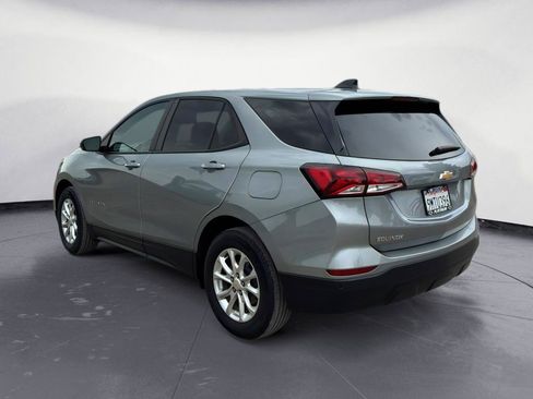 Used 2024 Chevrolet Equinox LS w/ LS Convenience Package FWD image 6