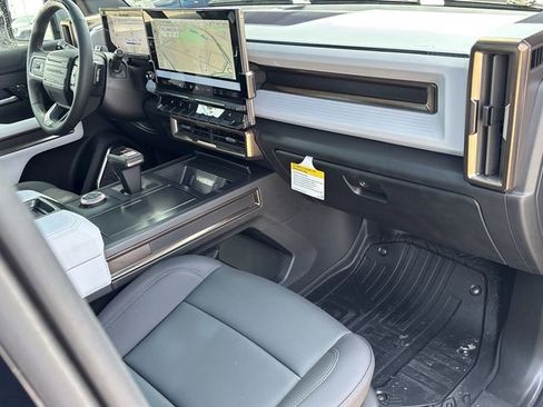 New 2025 GMC Hummer EV 3X w/ Extreme Off-Road Package image 27