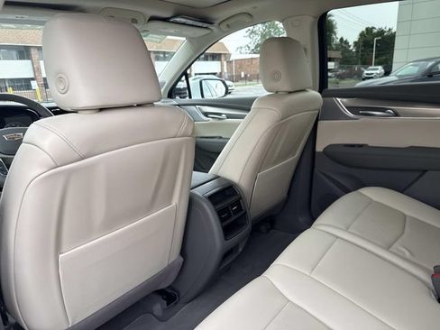 Certified 2023 Cadillac XT5 Premium Luxury AWD/4WD image 31
