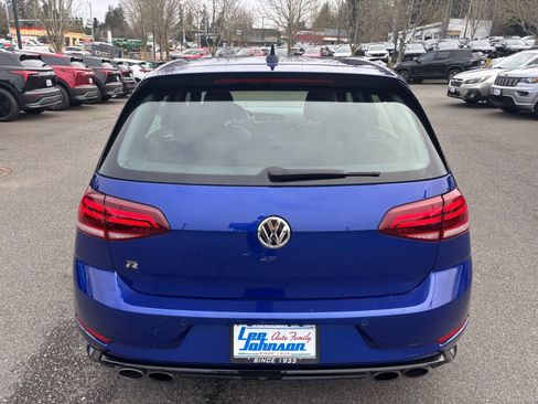 Used 2019 Volkswagen Golf R 4-Door image 6
