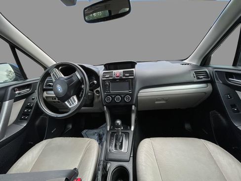 Used 2015 Subaru Forester 2.5i Touring w/ Eyesight & Navigation System AWD/4WD image 9