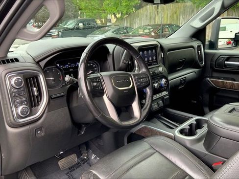 Used 2020 GMC Sierra 2500 Denali w/ Denali Ultimate Package AWD/4WD image 13