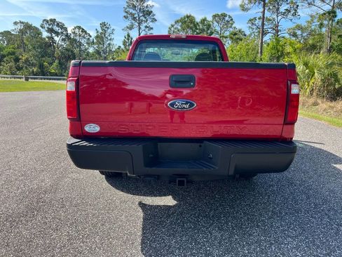 Used 2009 Ford F250 XL image 4