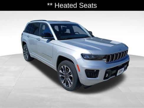 Used 2022 Jeep Grand Cherokee Overland image 7
