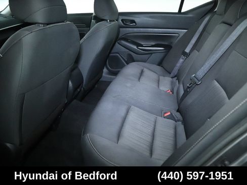Used 2024 Nissan Altima 2.5 S FWD image 15