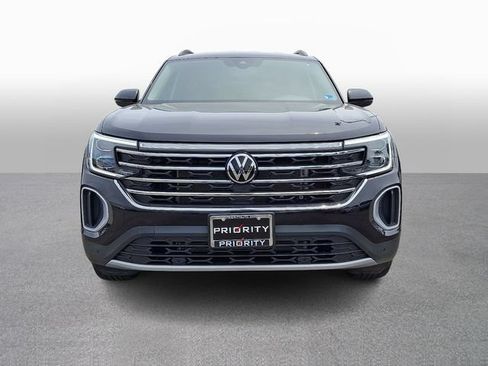 Used 2026 Volkswagen Atlas SE AWD/4WD image 2