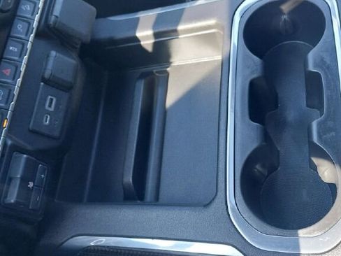 Used 2019 Chevrolet Silverado 1500 LT Trail Boss image 14