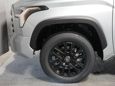 New 2026 Toyota Tundra Limited image 5