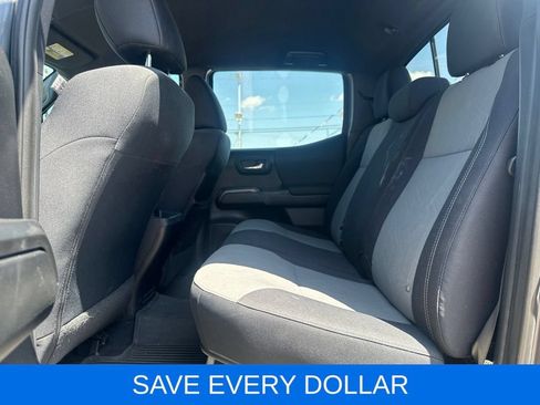 Used 2021 Toyota Tacoma TRD Sport w/ Technology Package RWD image 19