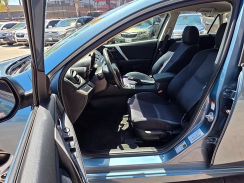 Used 2010 MAZDA MAZDA3 s Sport FWD image 20